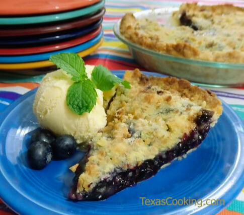 Blueberry Crumble Pie