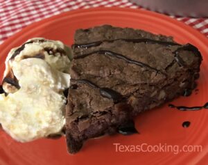 Kentucky Bluegrass Fudge Pie