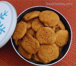 Old-Fashioned Molasses Cookies