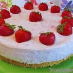 Strawberry No-Bake Cheesecake