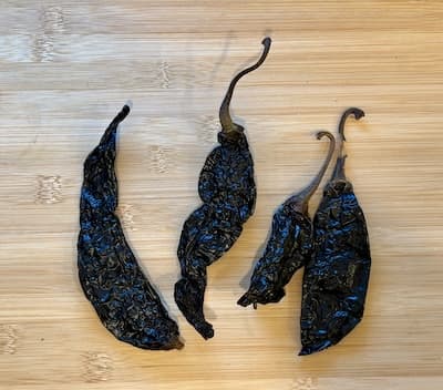 Dried Pasilla Chiles