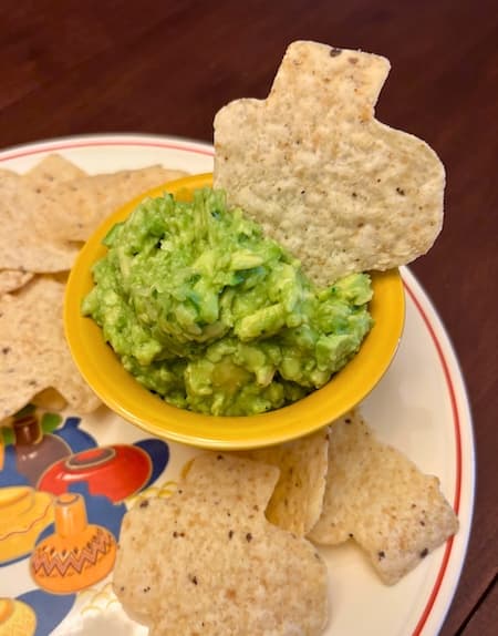 Serrano Chili Guacamole recipe